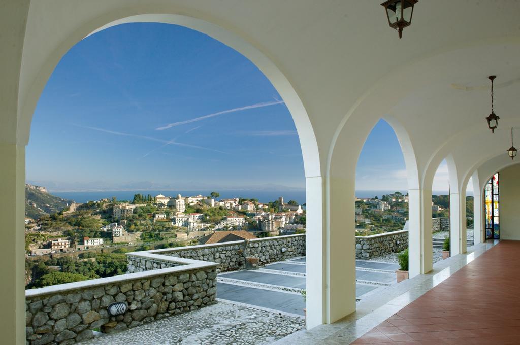 Portico Del Paradiso Скала Екстериор снимка